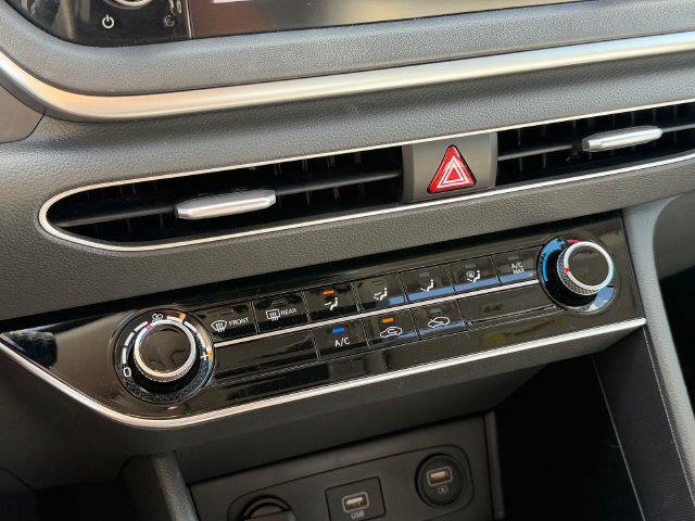 Used 2021 Hyundai Sonata SE FWD image 23