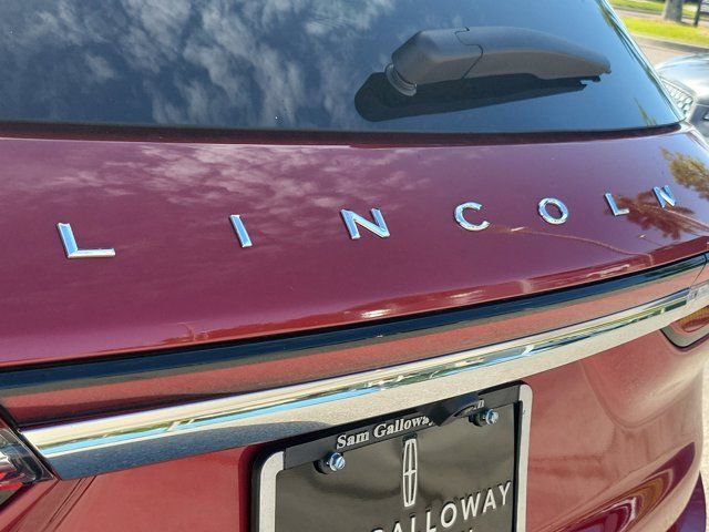 Certified 2025 Lincoln Corsair FWD image 10