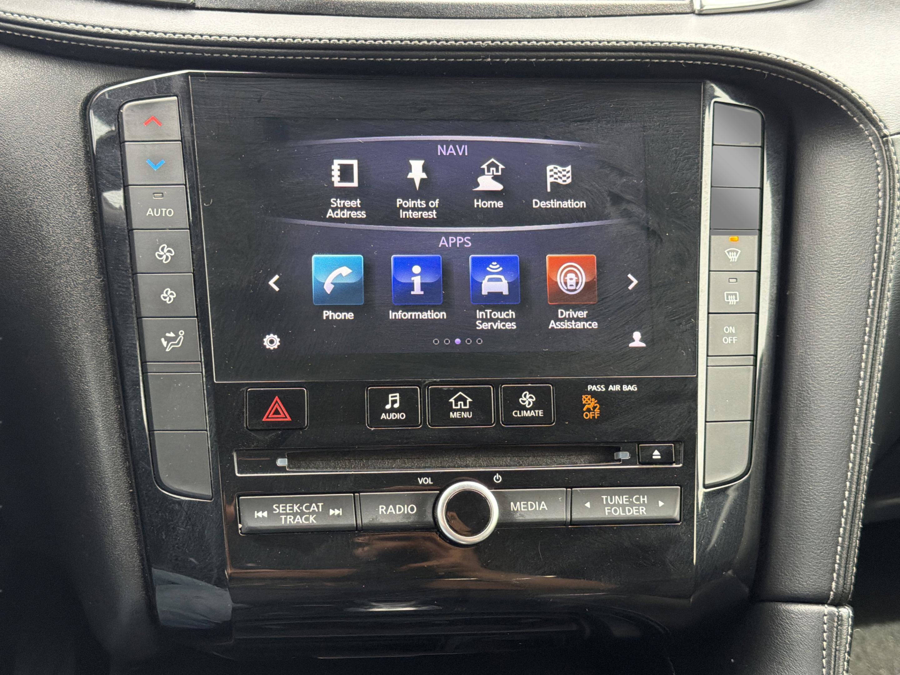 Used 2019 INFINITI QX50 Luxe w/ Navigation Package AWD/4WD image 28