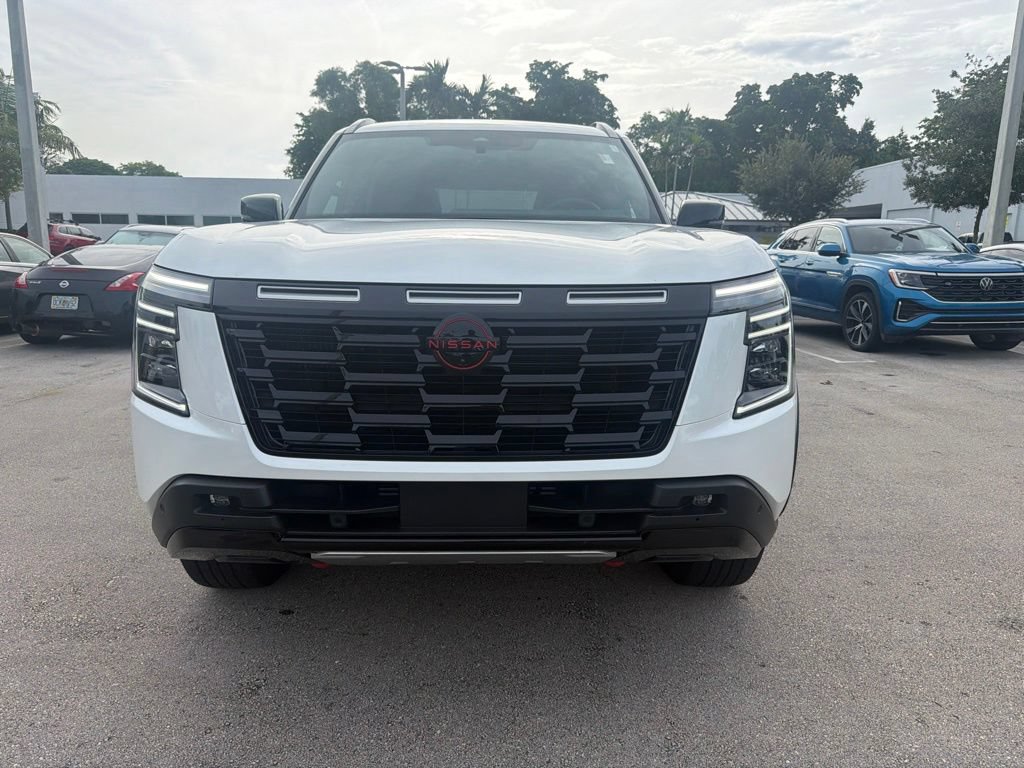Used 2025 Nissan Armada PRO-4X w/ Pro-4X Premium Package AWD/4WD image 2