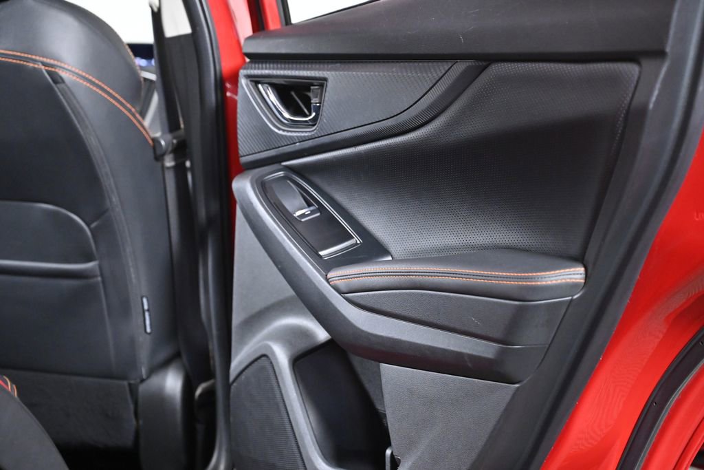 Used 2020 Subaru Crosstrek 2.0i Limited w/ Moonroof Package image 32