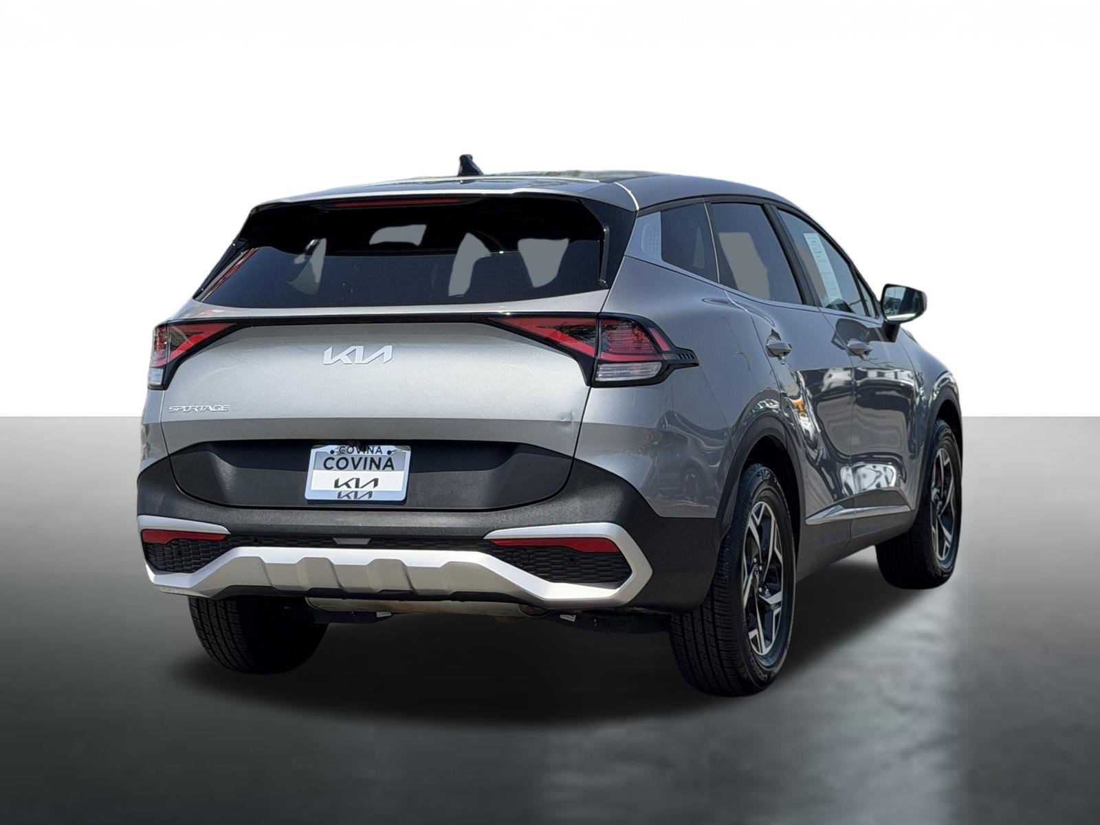 Used 2023 Kia Sportage LX image 8