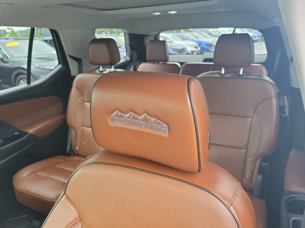 Used 2019 Chevrolet Traverse High Country w/ LPO, Floor Liner Package AWD/4WD image 17