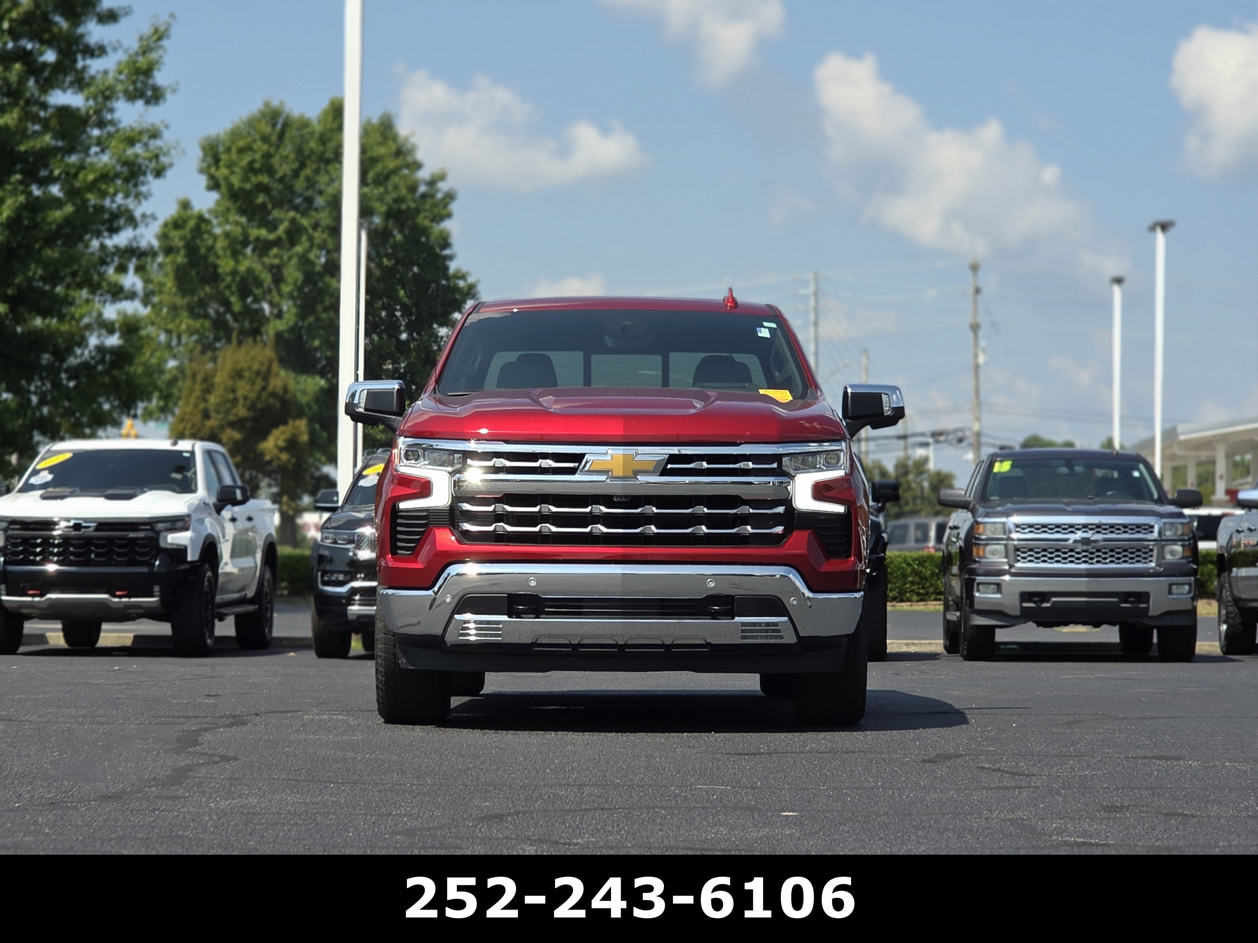 Used 2023 Chevrolet Silverado 1500 LTZ w/ LTZ Premium Package AWD/4WD image 2