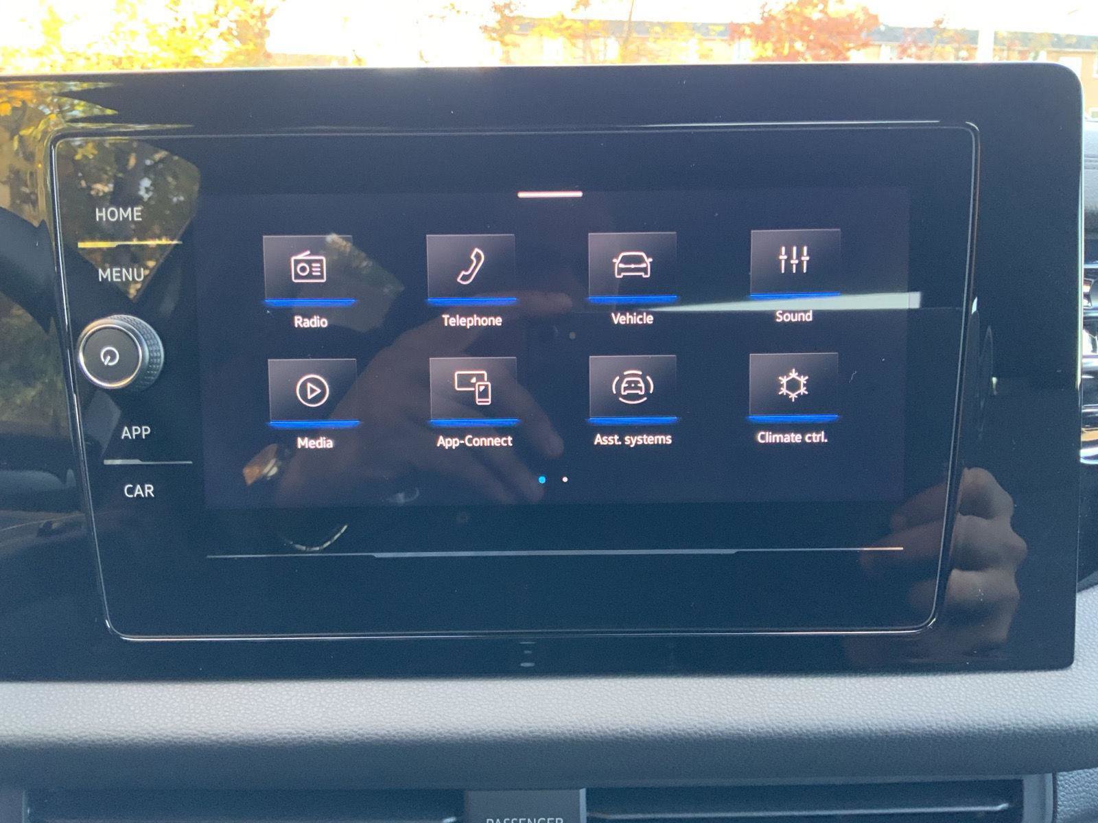 Used 2025 Volkswagen Jetta Sport image 19