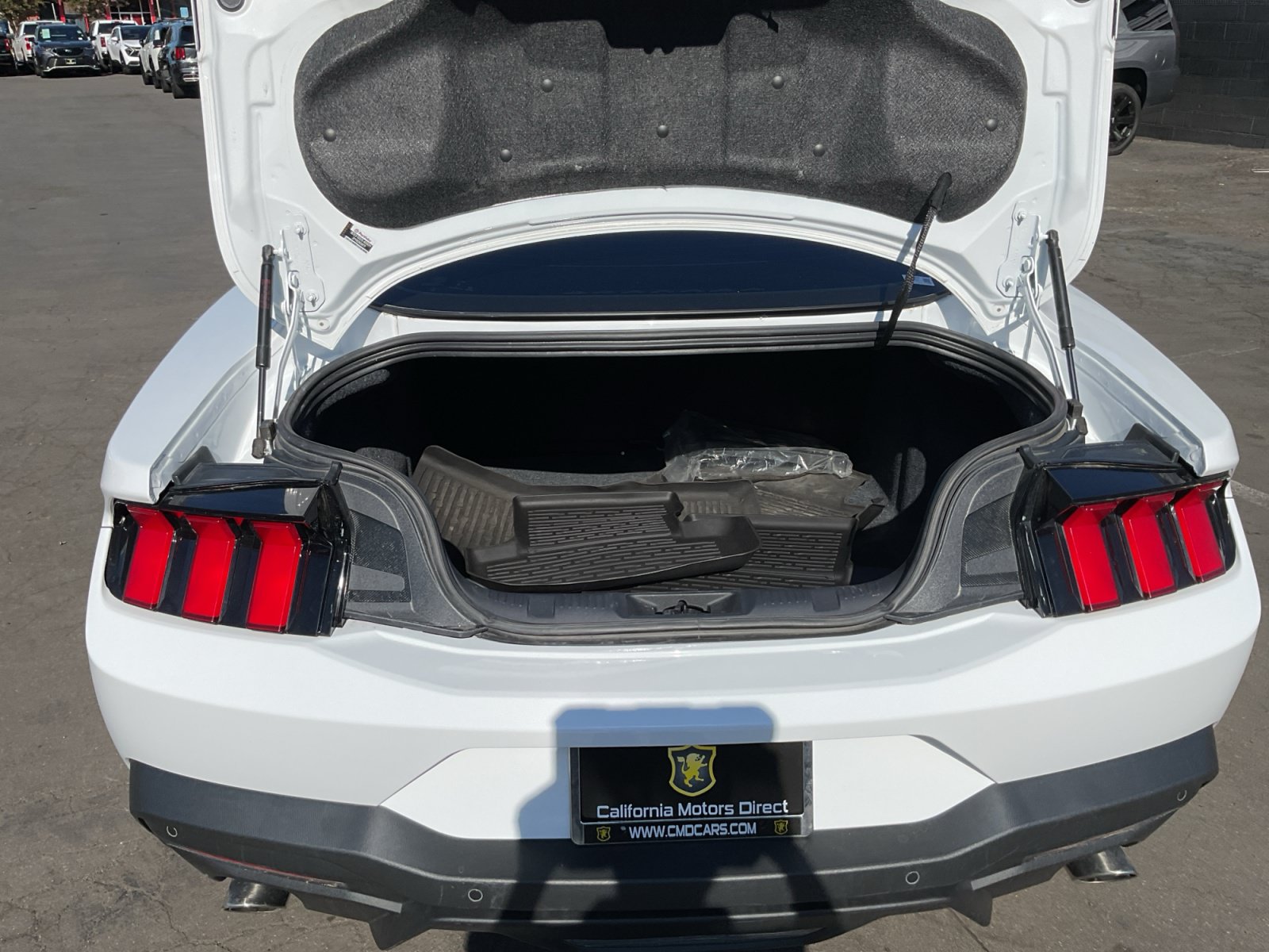 Used 2024 Ford Mustang Coupe RWD image 25