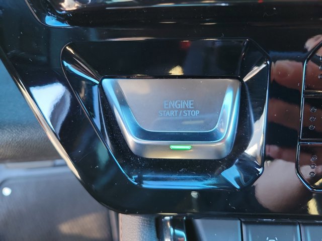 Used 2024 GMC Sierra 1500 AT4 w/ Technology Package image 21