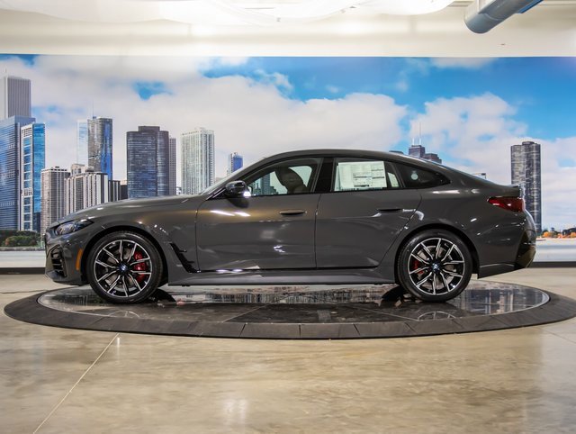 New 2026 BMW 430i xDrive w/ M Sport Package image 6