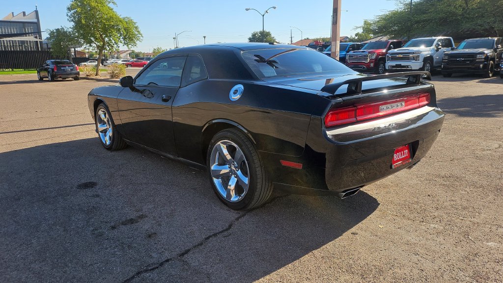 Used 2013 Dodge Challenger R/T Plus RWD image 8