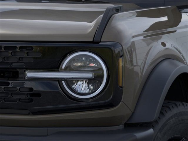 New 2025 Ford Bronco Outer Banks w/ Black Appearance Package image 20