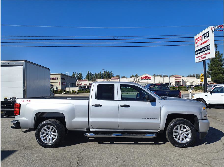 Used 2019 Chevrolet Silverado 1500 Custom w/ LPO, Essentials Package image 3