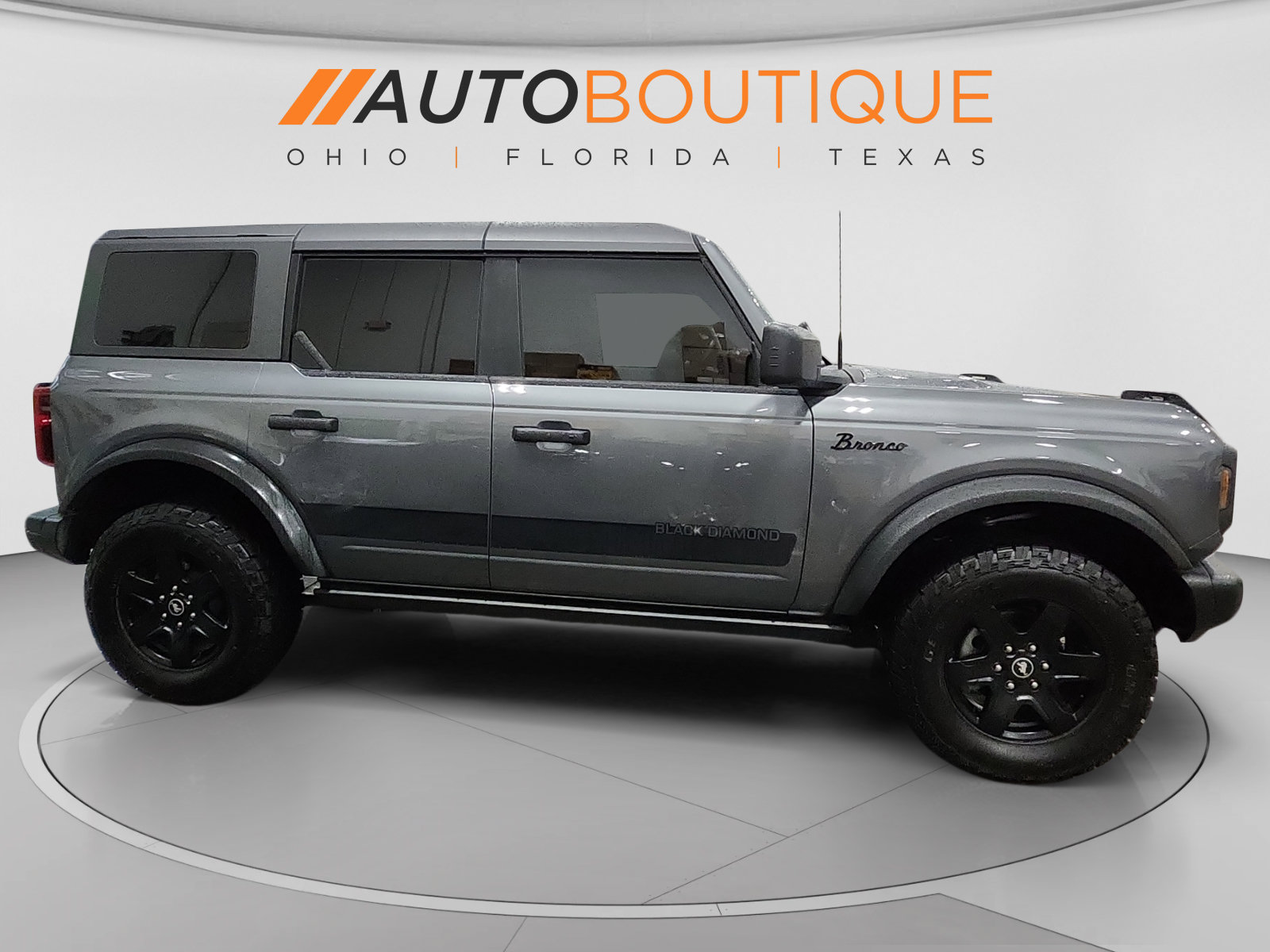 Used 2025 Ford Bronco Big Bend w/ Black Diamond Package AWD/4WD image 6