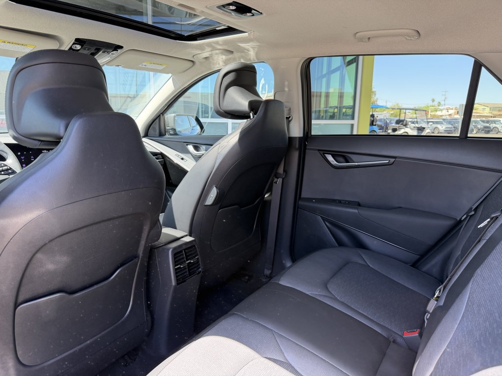 Used 2023 Kia Niro Wave w/ Wave Preserve Package image 33