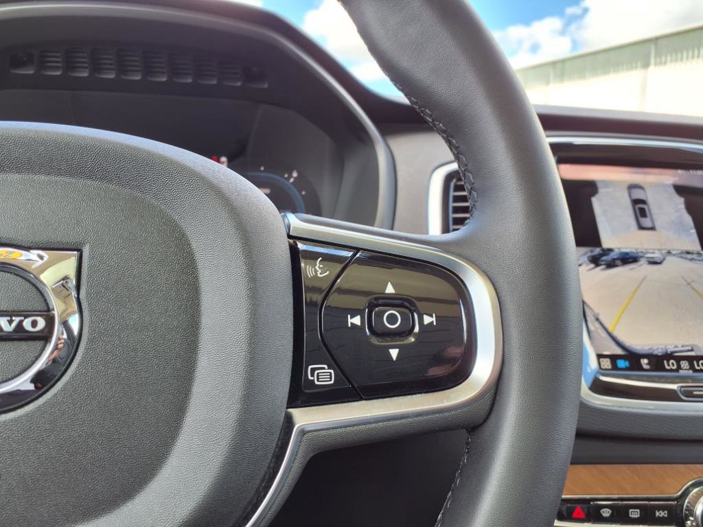 Certified 2024 Volvo XC90 T8 Plus w/ Protection Package Premier image 28