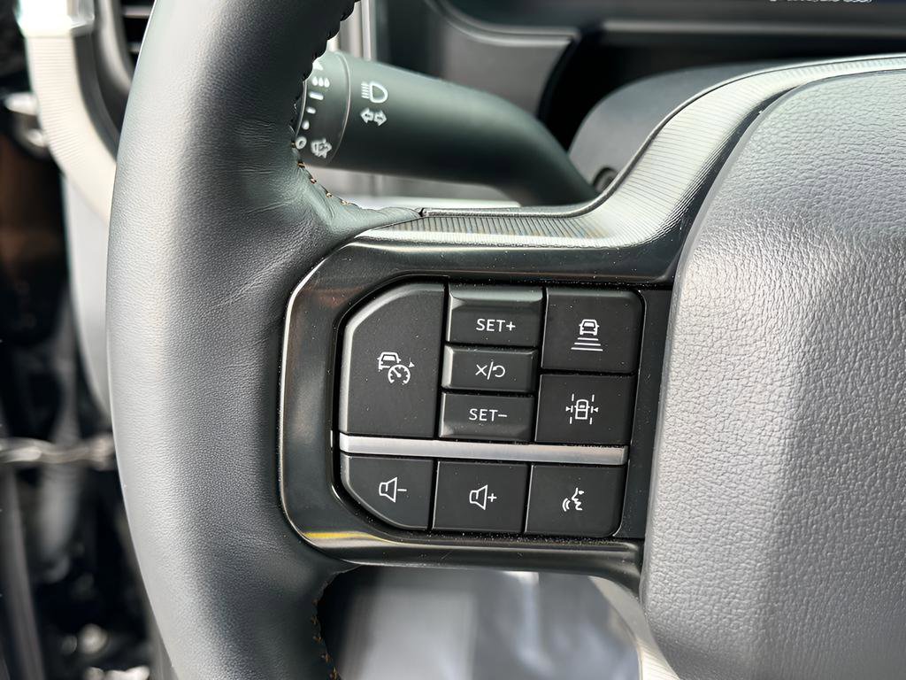 Used 2024 Ford F450 Platinum AWD/4WD image 26