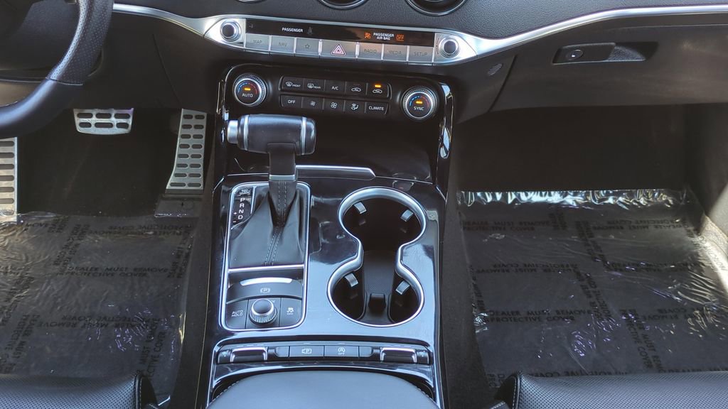 Used 2022 Kia Stinger GT-Line w/ Sun & Sound Package image 19