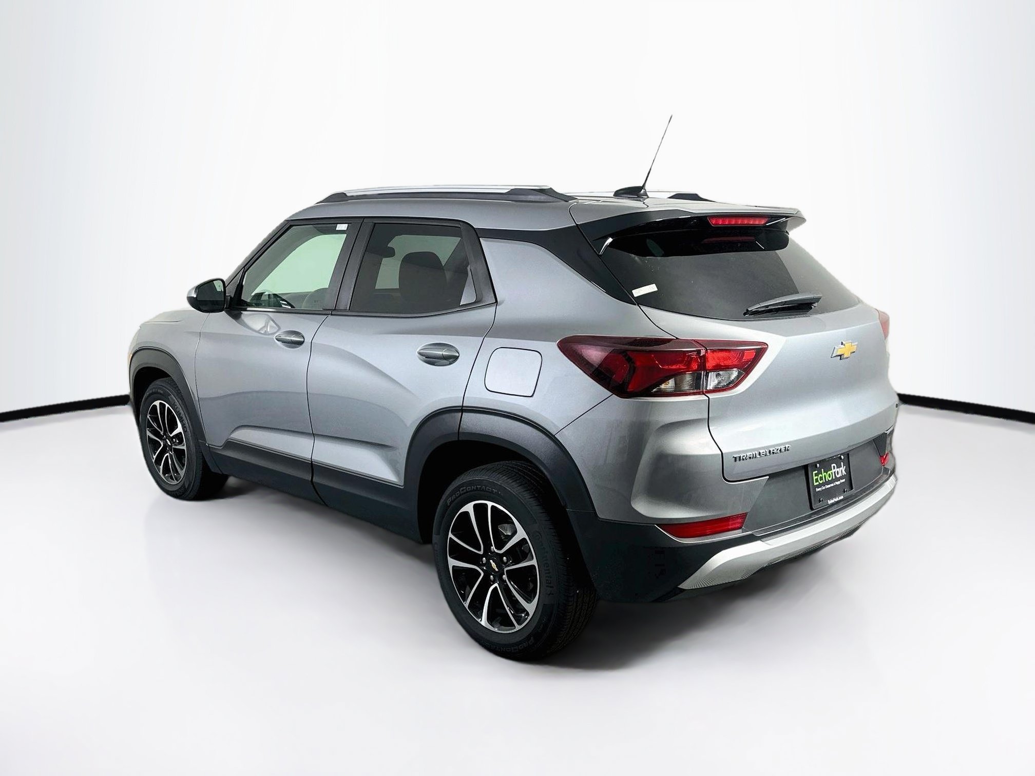 Used 2025 Chevrolet TrailBlazer LT FWD image 5