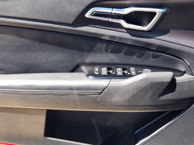 Certified 2023 Kia Sportage EX image 23