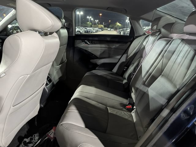Used 2019 Honda Accord Touring image 28