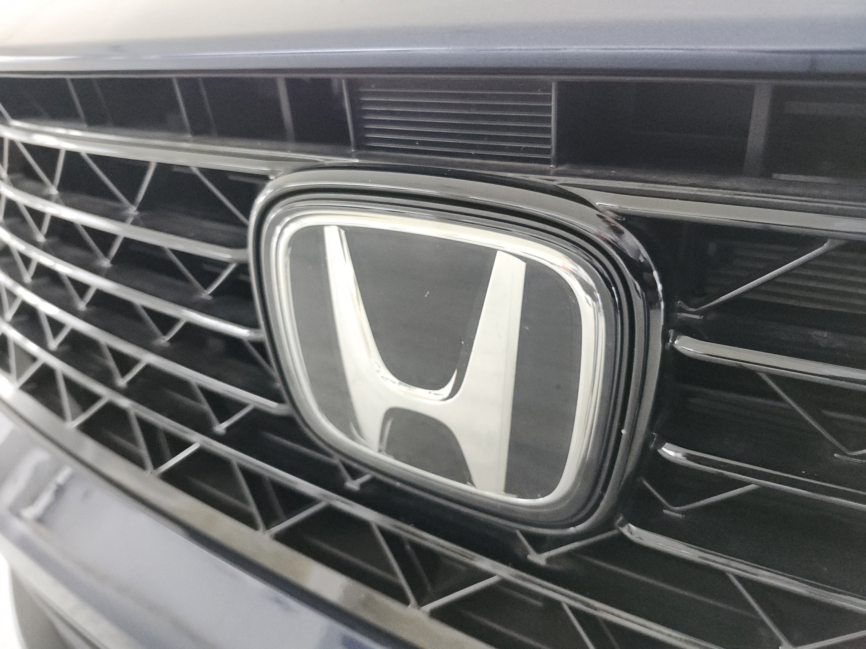 Used 2024 Honda Accord EX image 31