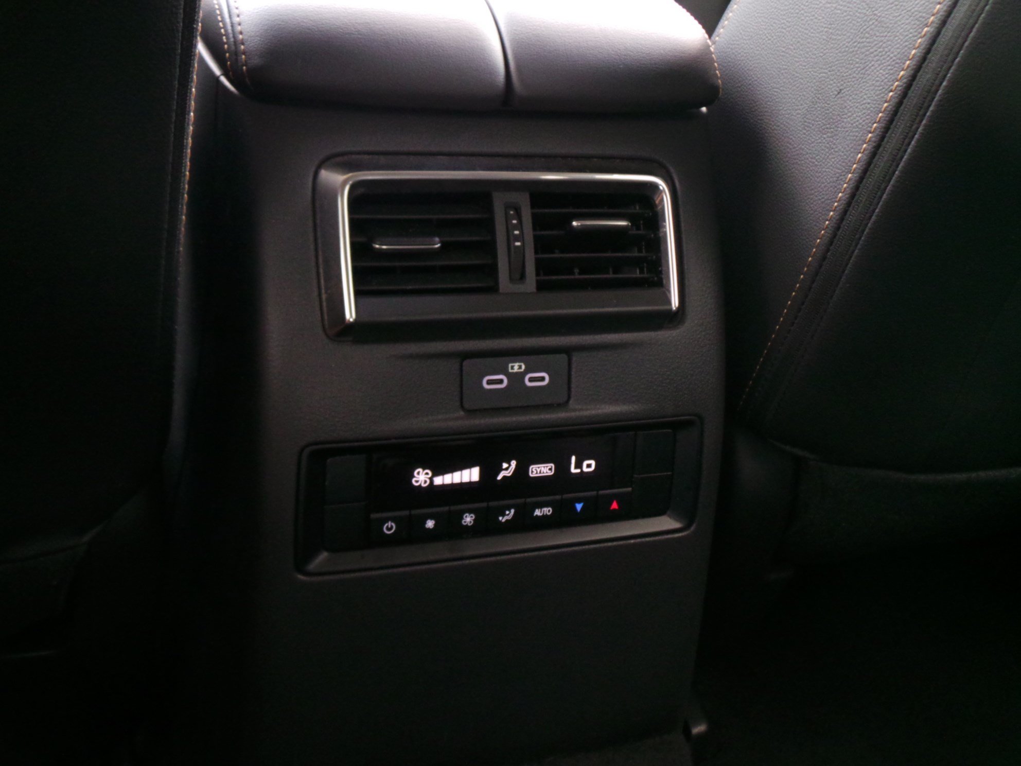 Certified 2024 MAZDA CX-90 3.3 Turbo w/ Premium Package AWD/4WD image 39