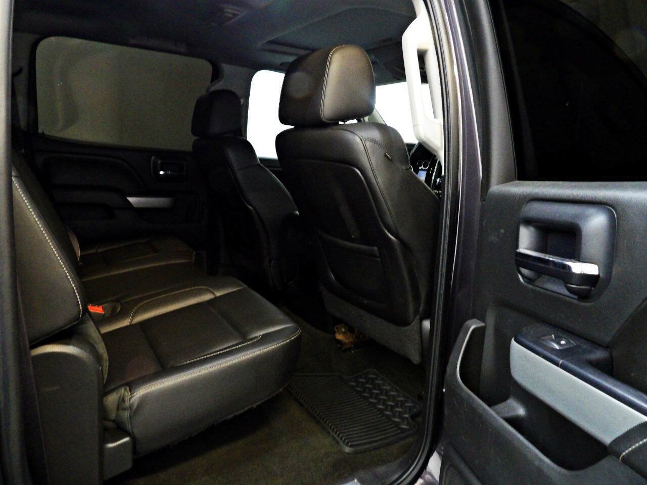 Used 2015 Chevrolet Silverado 2500 LTZ w/ Duramax Plus Package AWD/4WD image 12