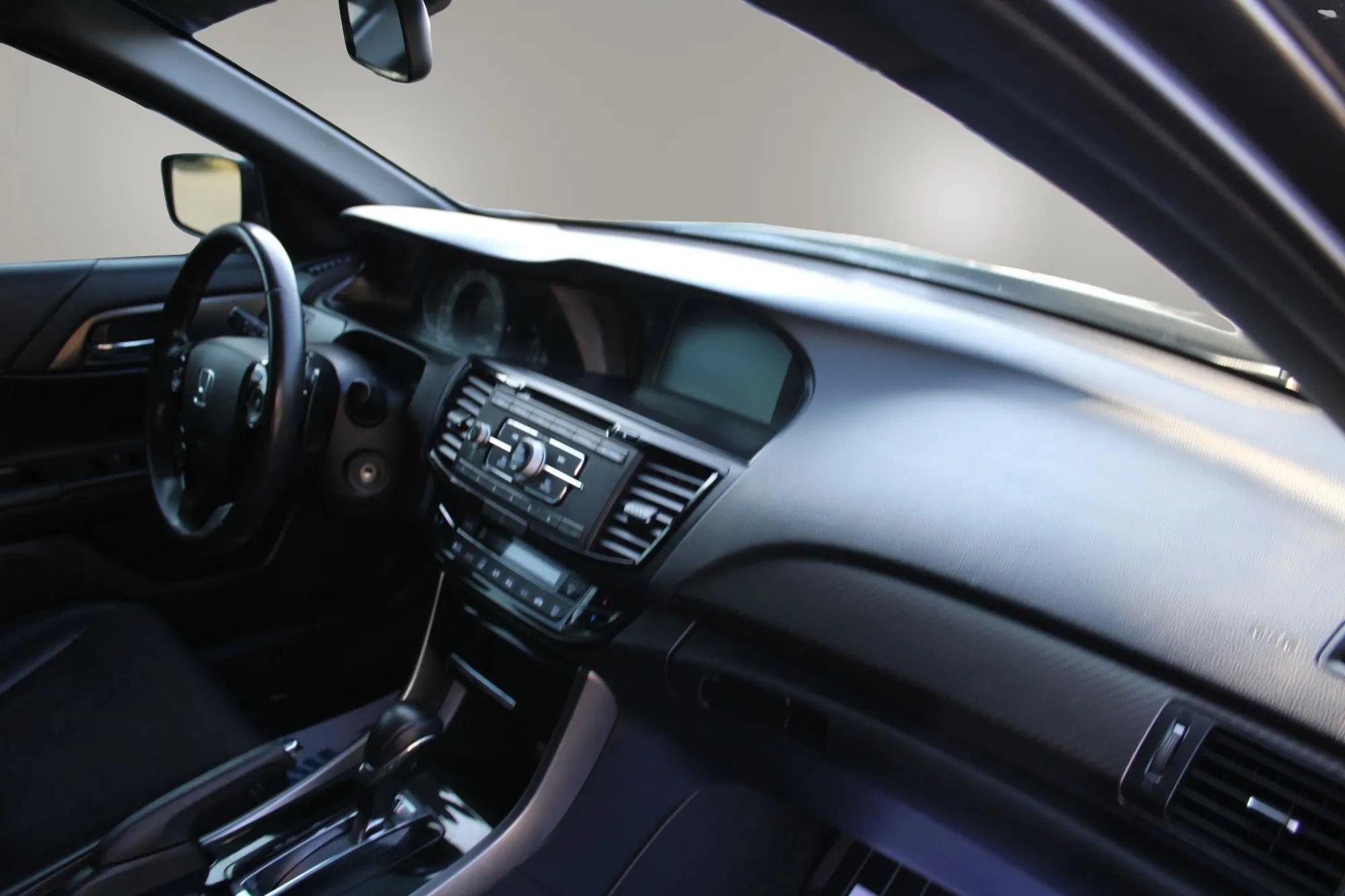 Used 2016 Honda Accord Sport image 20