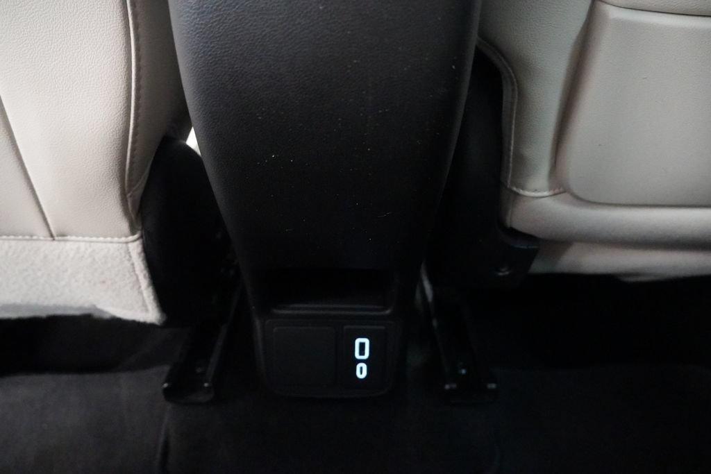 Used 2022 Buick Encore GX Select AWD/4WD image 30
