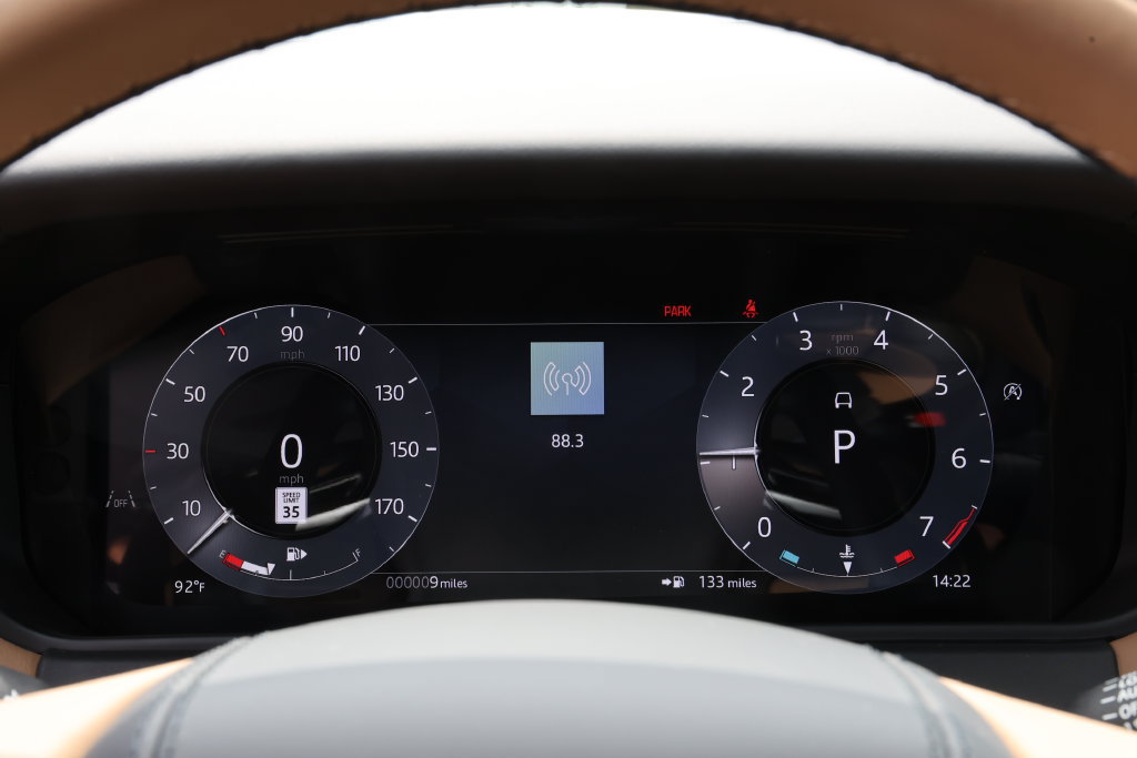 New 2026 Land Rover Range Rover Velar Autobiography AWD/4WD image 12