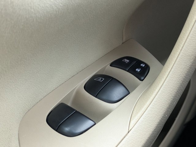 Used 2015 Nissan Altima 2.5 S w/ Power Driver Seat Package FWD image 17