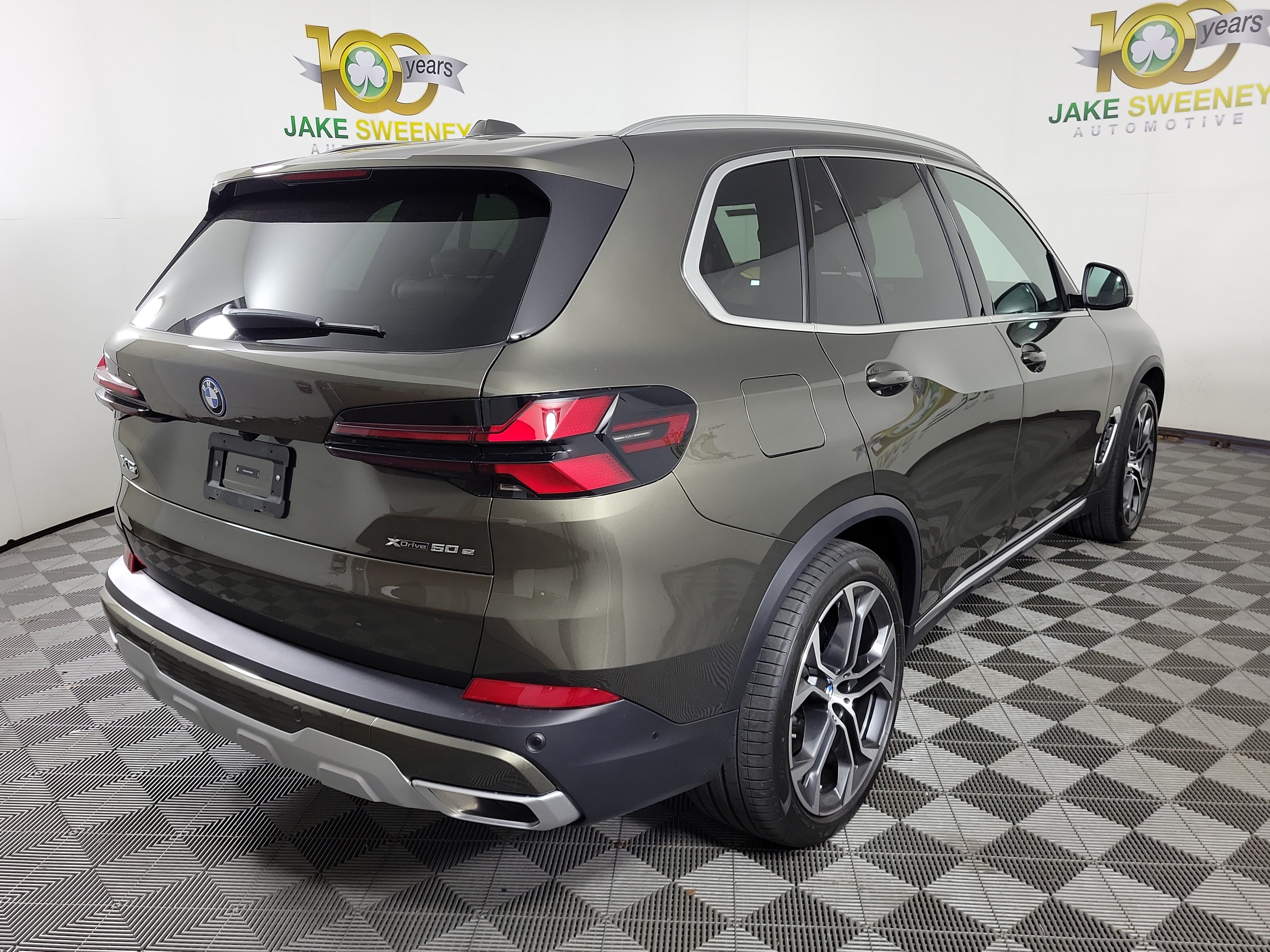 Used 2026 BMW X5 xDrive50e w/ Climate Comfort Package AWD/4WD image 7