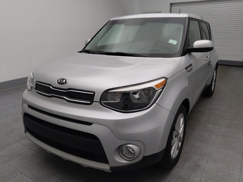 Used 2019 Kia Soul + FWD image 15