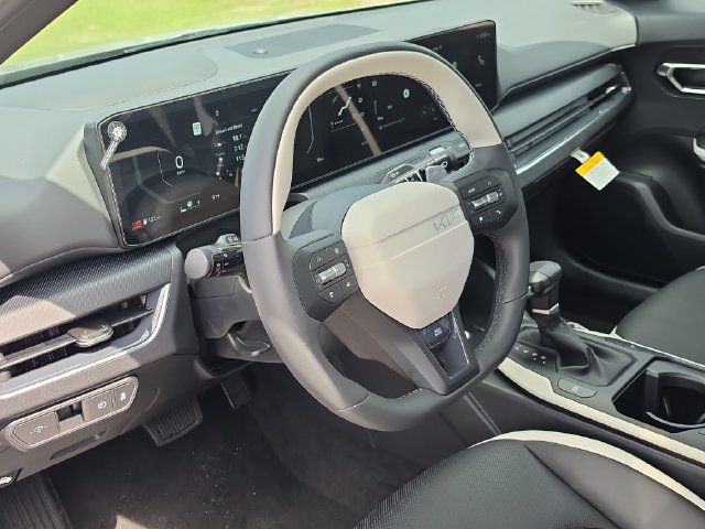 New 2026 Kia K4 GT-Line w/ GT-Line Premium Package FWD image 14