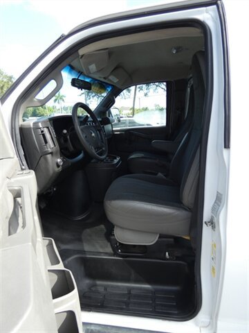 Used 2021 Chevrolet Express 2500 w/ Driver Convenience Package RWD image 37