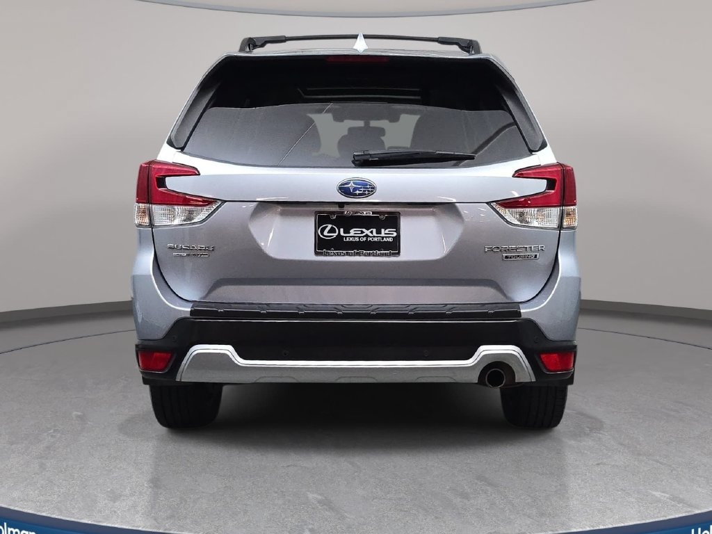 Used 2019 Subaru Forester Touring AWD/4WD image 7