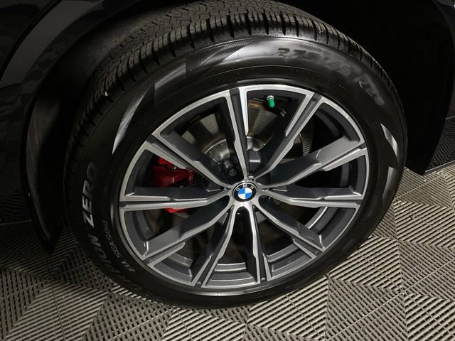 Certified 2024 BMW X5 xDrive40i w/ M Sport Package image 43