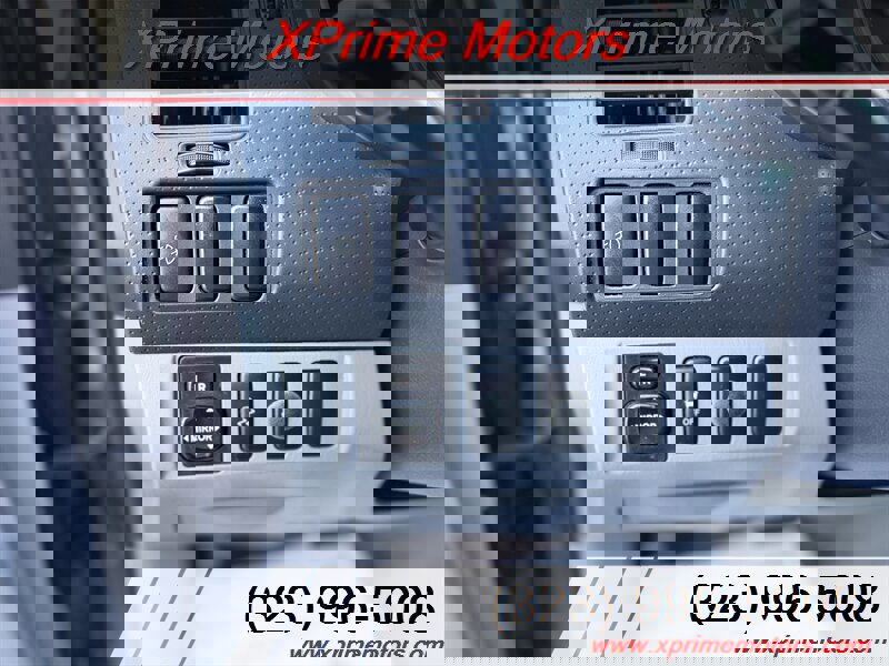 Used 2011 Toyota Tacoma PreRunner w/ SR5 Pkg #2 RWD image 14