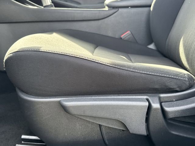 Used 2023 Nissan Sentra SV FWD image 12