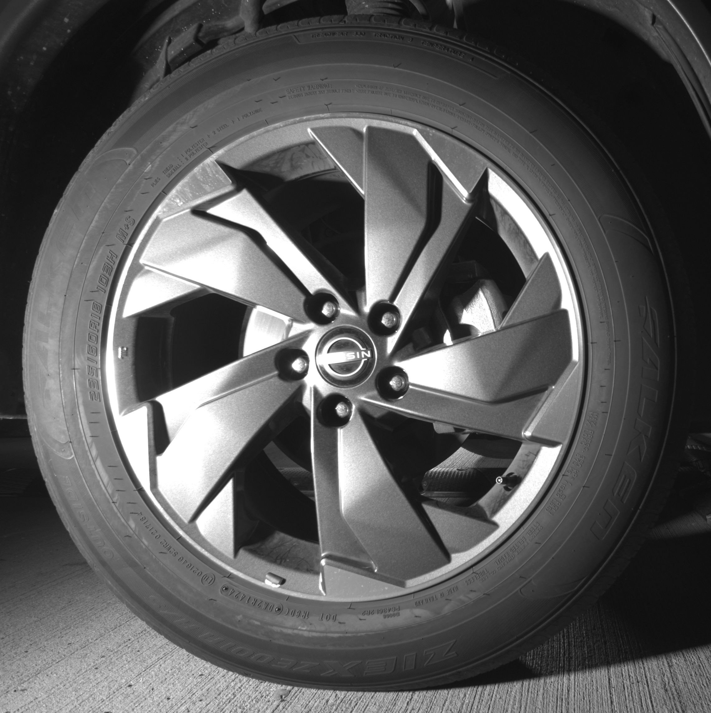 Used 2025 Nissan Rogue SV image 13