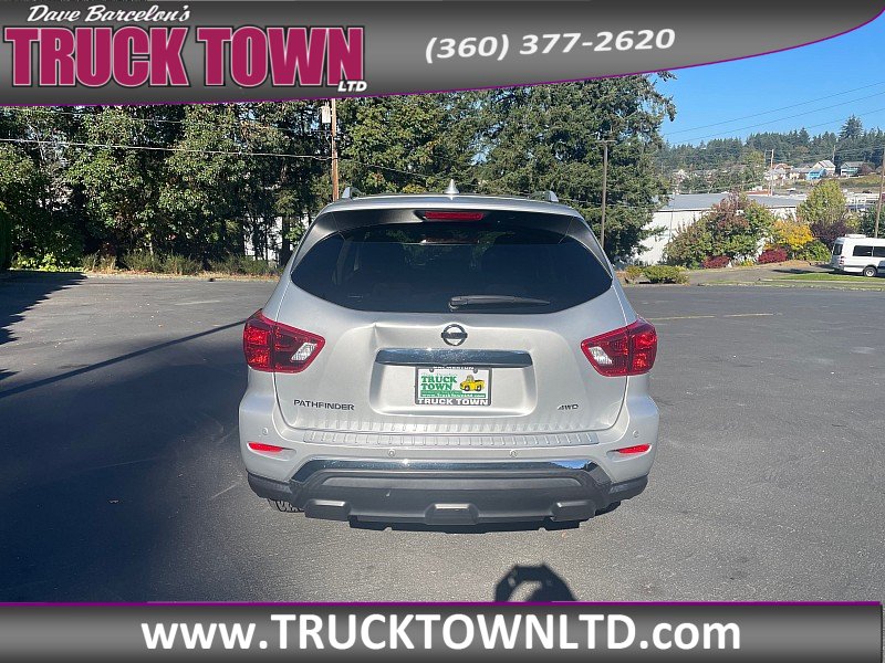 Used 2020 Nissan Pathfinder S AWD/4WD image 4