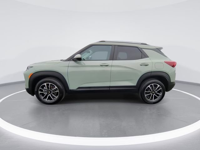 Used 2025 Chevrolet TrailBlazer LT w/ Convenience Package image 5