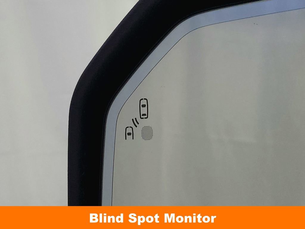 Used 2017 Ford F150 Lariat w/ Equipment Group 501A Mid image 12