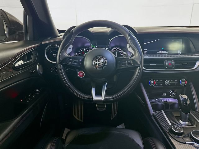 Used 2018 Alfa Romeo Stelvio Quadrifoglio w/ Driver Assist Dynamic Package image 24
