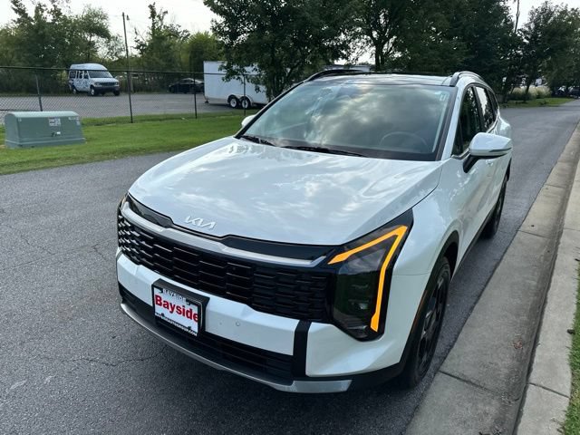 Certified 2026 Kia Sportage EX w/ EX Panoramic Sunroof Package AWD/4WD image 6