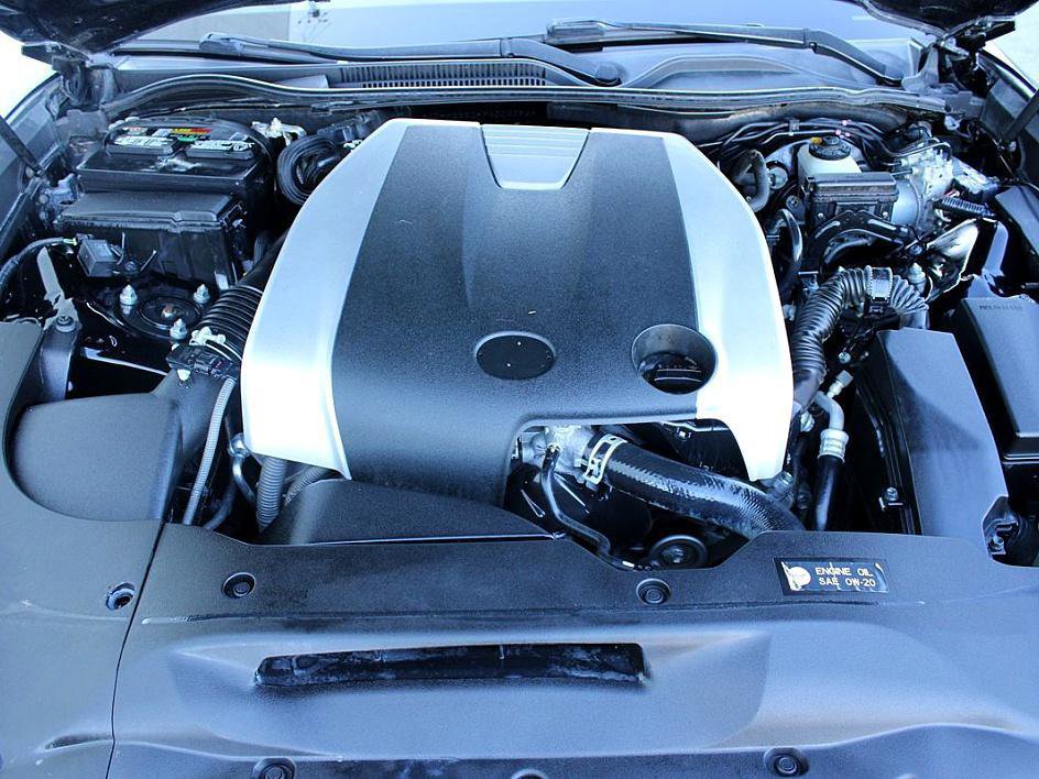 Used 2015 Lexus RC 350 w/ Luxury Package image 19