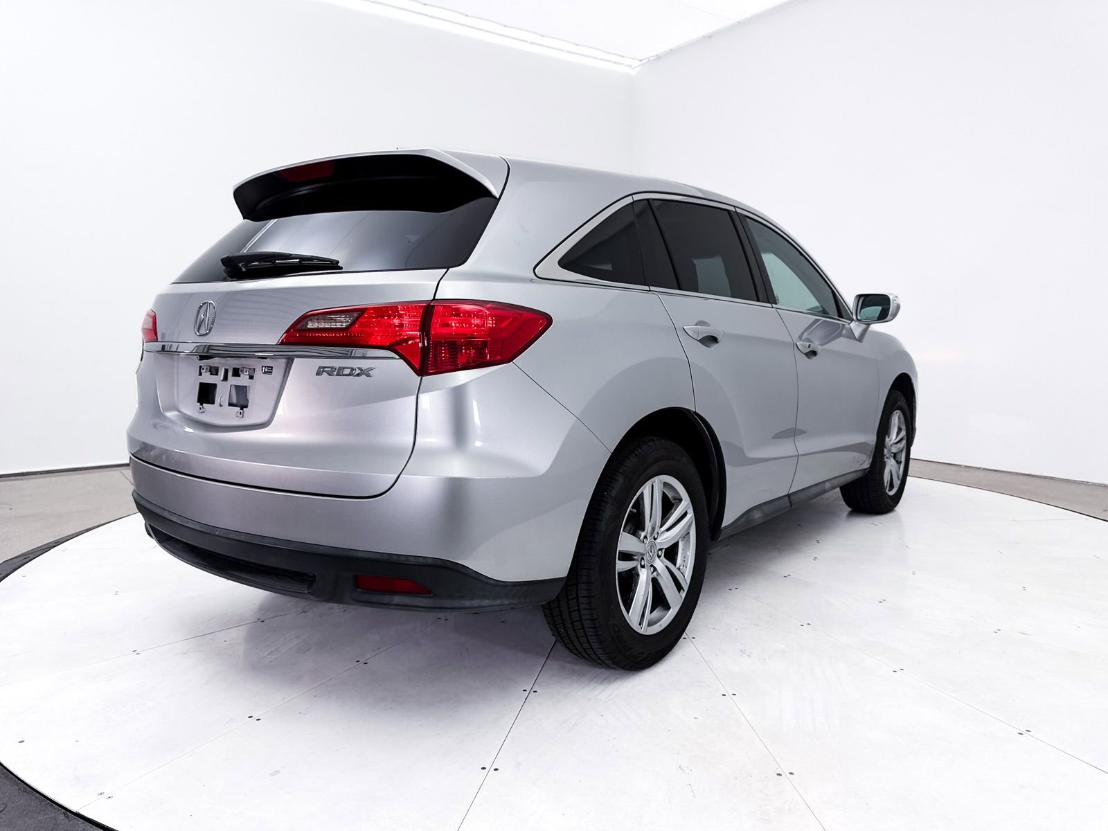 Used 2015 Acura RDX FWD w/ Technology Package image 16