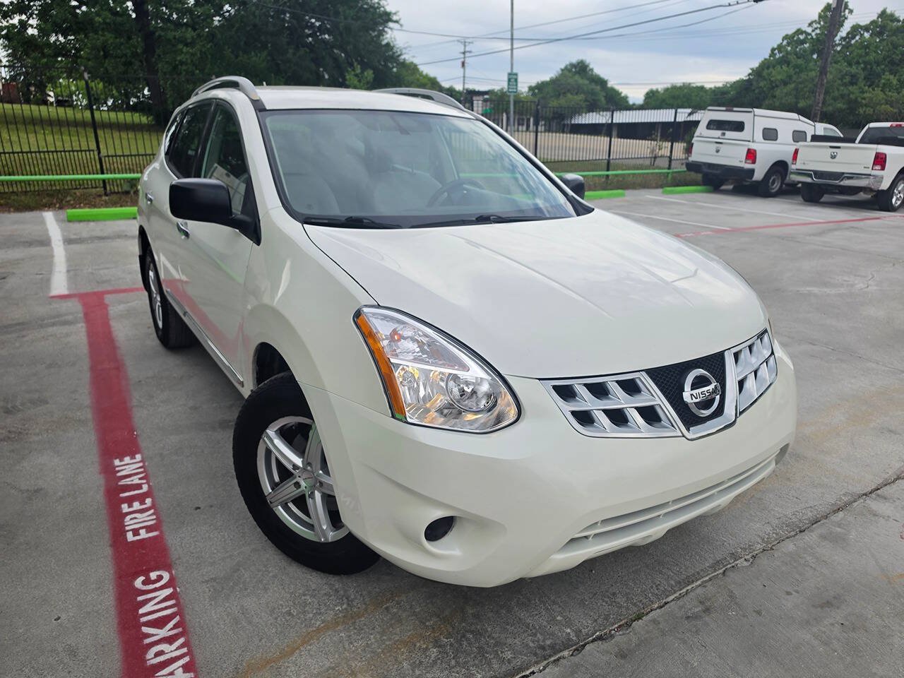 Used 2015 Nissan Rogue S w/ Convenience Package FWD image 59