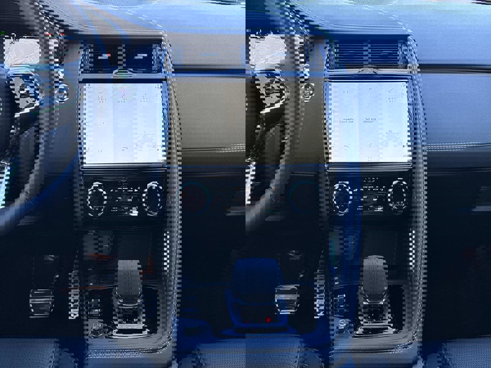 Used 2024 Jaguar E-PACE R-Dynamic SE image 14