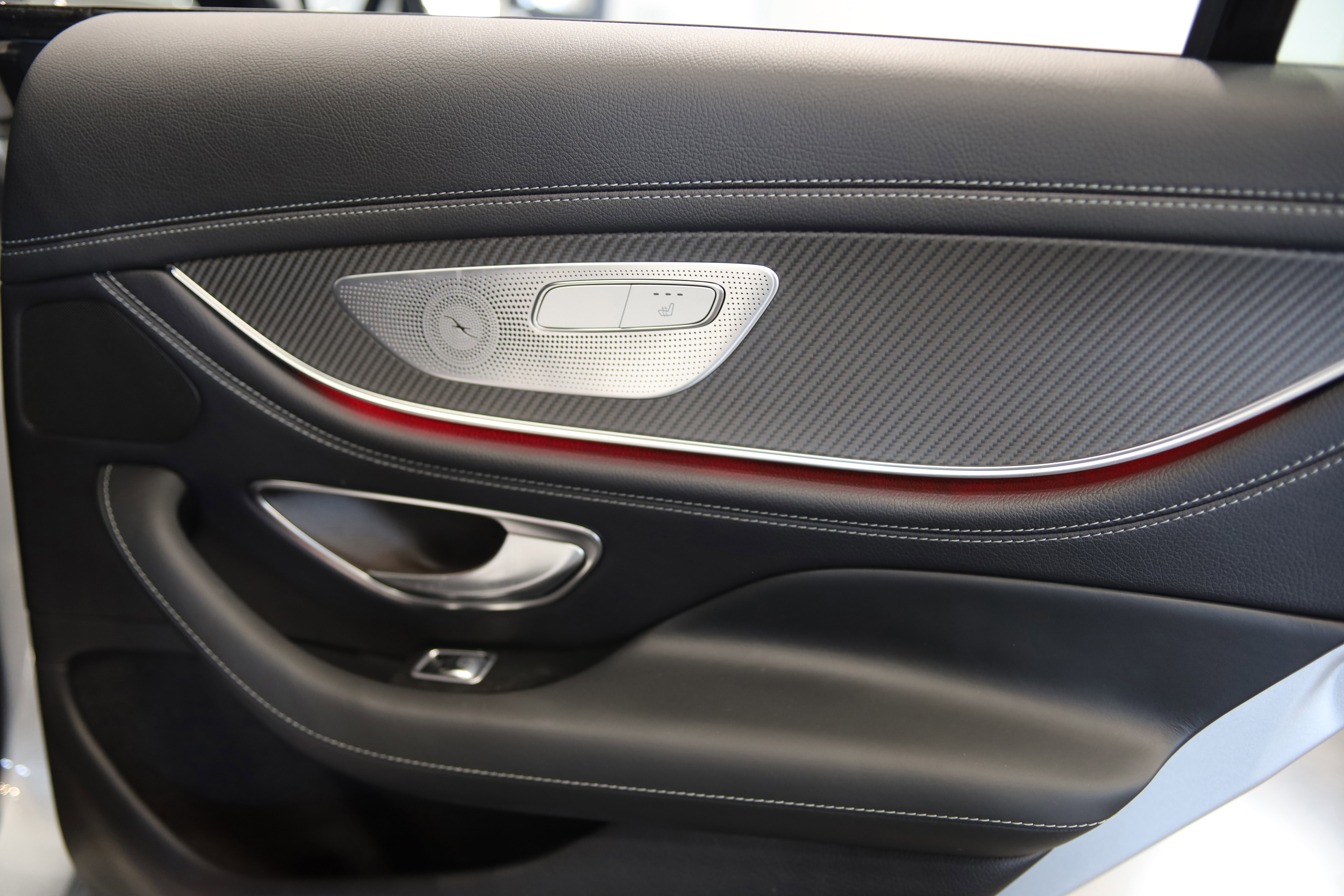 Used 2021 Mercedes-Benz AMG GT 63 w/ AMG Aerodynamics Package image 35