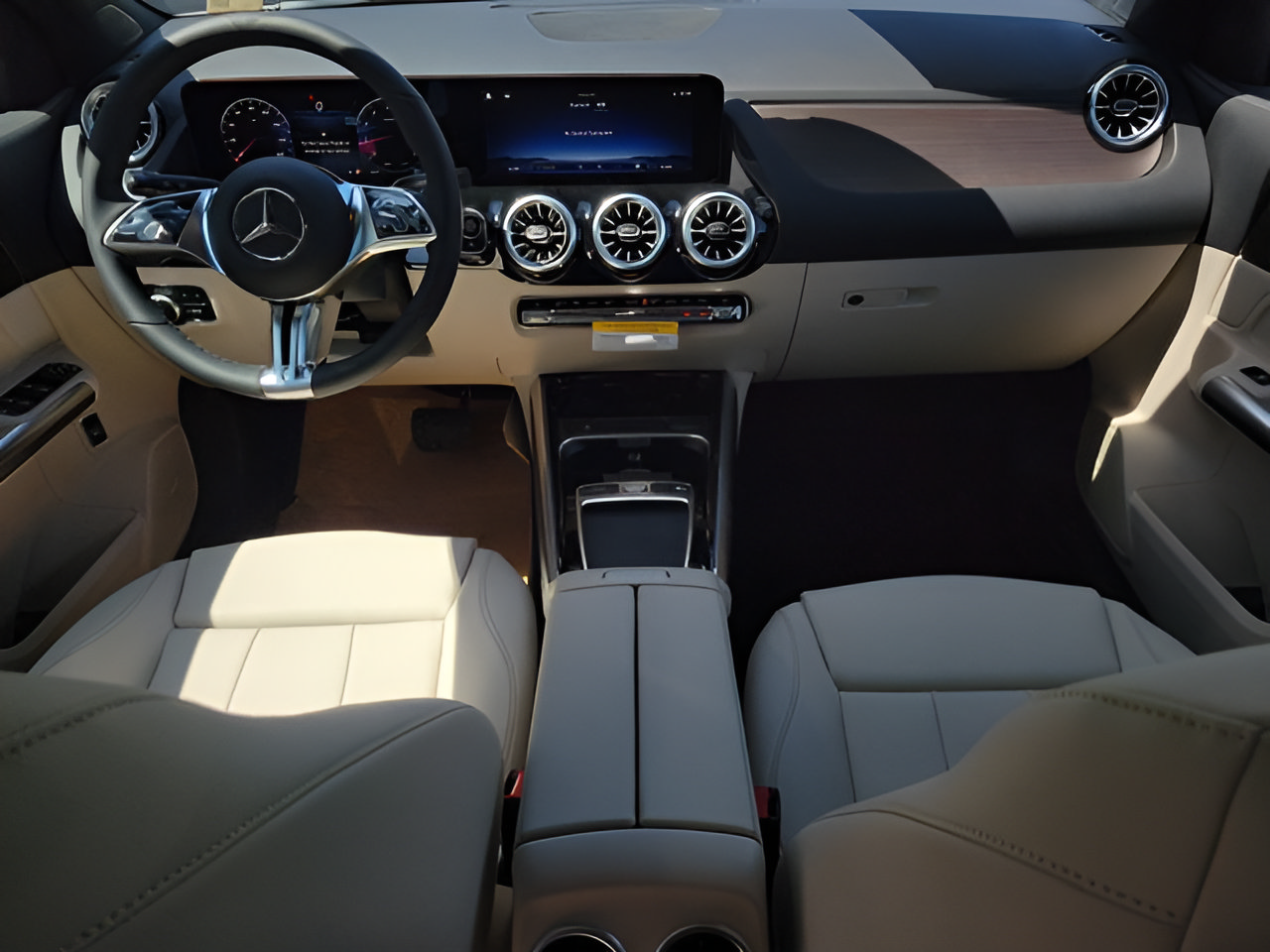 Certified 2026 Mercedes-Benz GLA 250 image 17